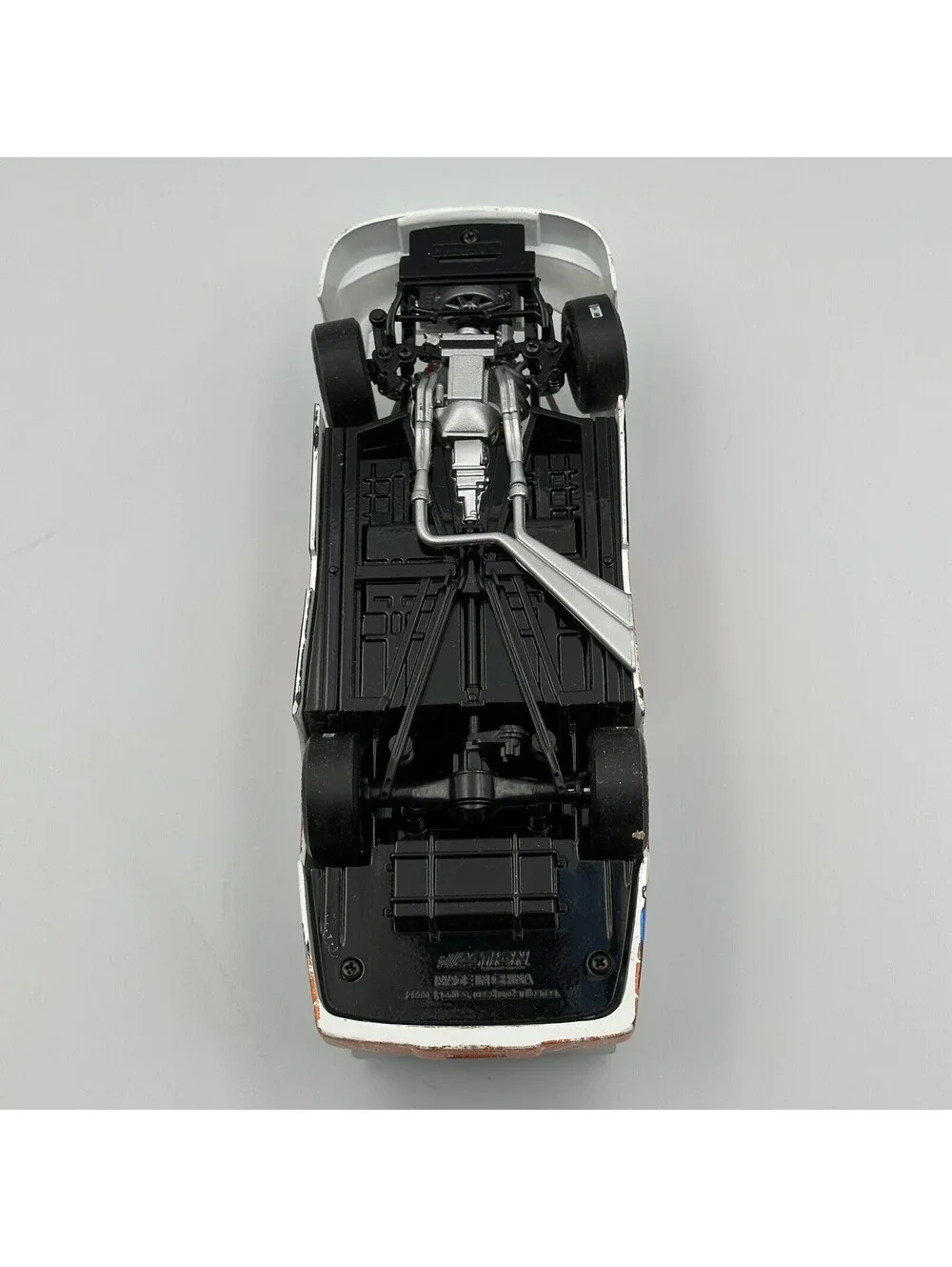 Tony Stewart #20 Home Depot Kids Workshop 2000 NASCAR 1:24 Diecast Action